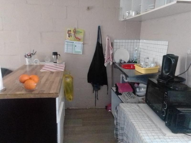 2 Bedroom Property for Sale in Pelikan Park Western Cape